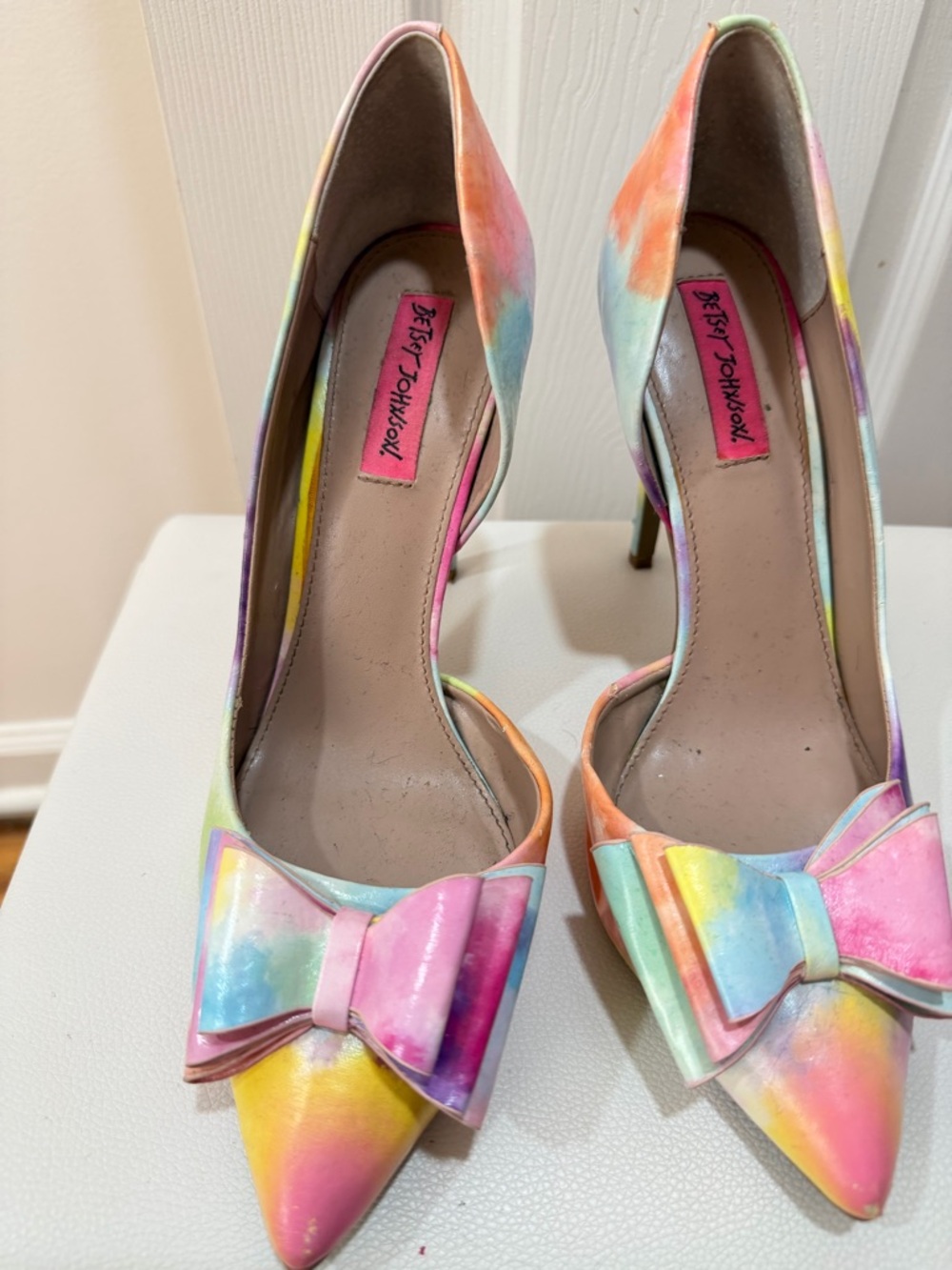 Betsey Johnson Pastel Rainbow Pointed Toe Bow Heels